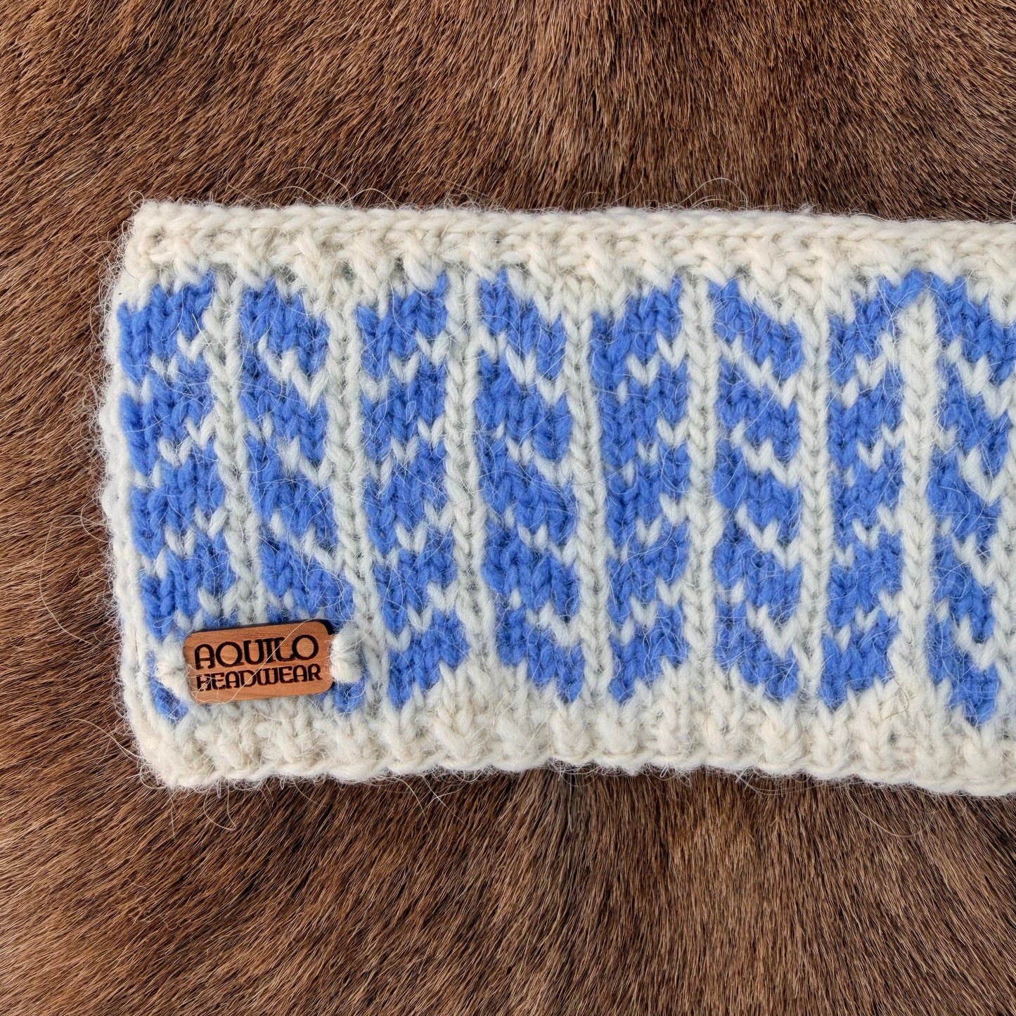 Aurora Headliner II (White + Blue)
